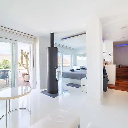 Villa Lux